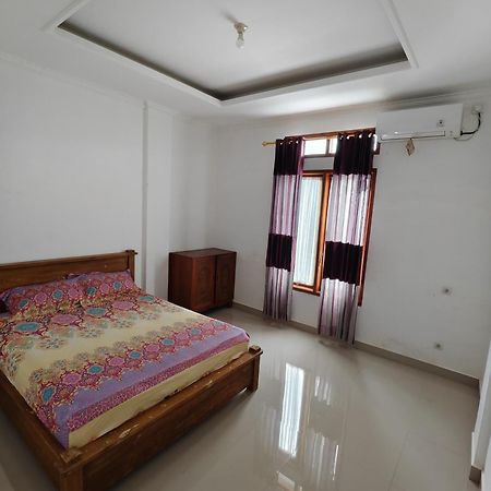 Ike'S Homestay Kuta  Екстер'єр фото