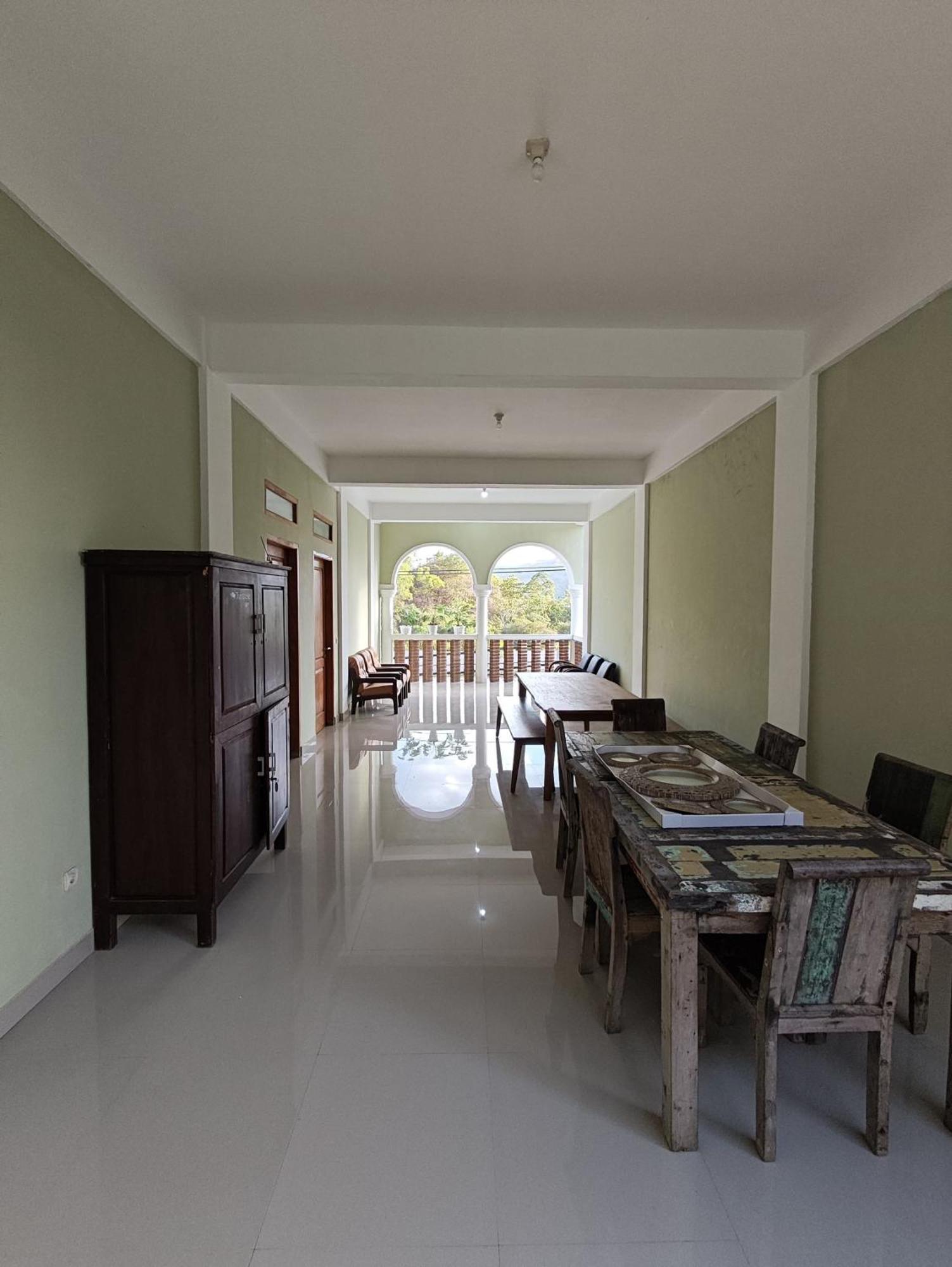 Ike'S Homestay Kuta  Екстер'єр фото